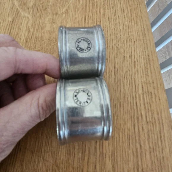 Napkin Rings Mixed Metal and Wood - Brass, Pewter, Wood - Picture 3 of 6